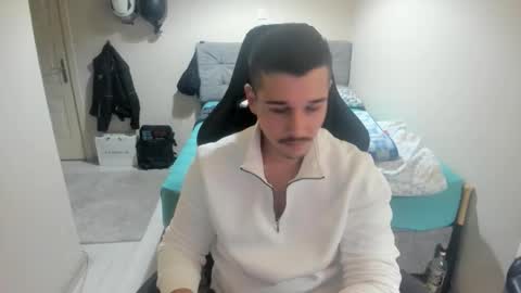 hi im mike tyson -  online show from December 3, 7:47 pm