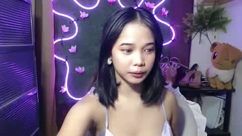 Snapshot of umi_pinay69xx chatting on September 14, 1:56 pm umi online show from September 14, 1:56 pm
