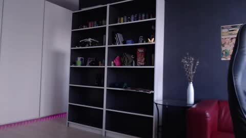 Julia online show from October 13, 3:41 am