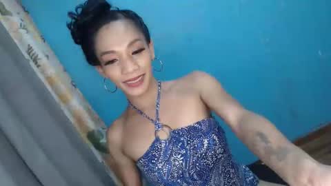 Snapshot of uncut_queen chatting on October 6, 4:30 am LOVELY JANE online show from October 6, 4:30 am