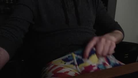 UnCutCdn7in online show from April 15, 12:58 am