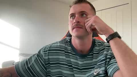 uncutcockassboi online show from February 10, 3:15 pm