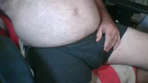 Snapshot of uncutmike7x5 chatting on October 23, 3:30 am uncutmike7x5 online show from October 23, 3:30 am