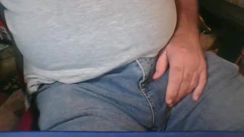 Snapshot of uncutmike7x5 chatting on October 5, 6:26 pm uncutmike7x5 online show from October 5, 6:26 pm