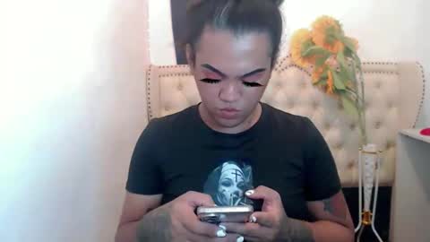 Snapshot of unforgettable_sin chatting on October 13, 2:57 am Bella Shamara Odett online show from October 13, 2:57 am