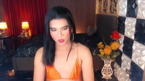 unforgettableuncut online show from August 3, 6:58 pm