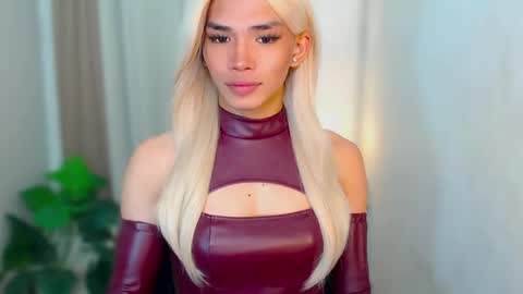 Miss Andrea online show from April 20, 6:44 pm