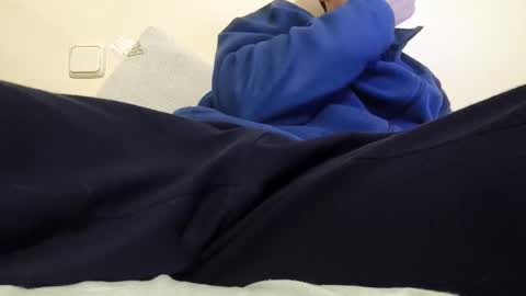 unknownuser414606 online show from January 31, 7:11 pm