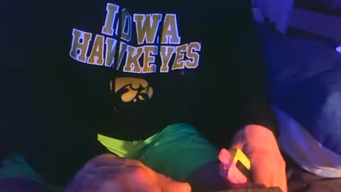 untouchableace84 online show from March 14, 9:02 am