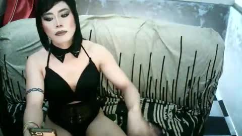 MISS ANNA online show from April 15, 1:09 am