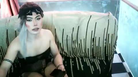 MISS ANNA online show from April 16, 8:09 pm