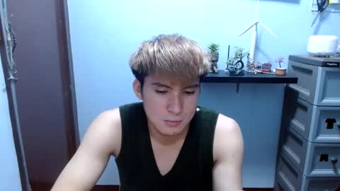 Ur jayqutee online show from March 10, 9:18 pm