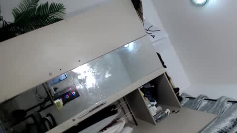 Cleo online show from September 29, 1:43 pm