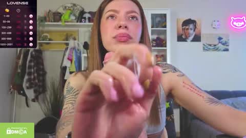 Olivia Kaufman online show from November 26, 9:06 am