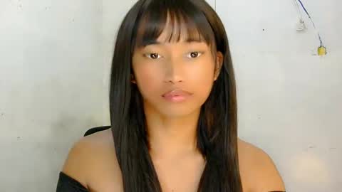 Ellie online show from April 10, 10:58 pm