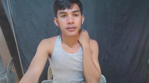 Snapshot of ur_shan21 chatting on September 25, 6:48 pm ur_shan21 online show from September 25, 6:48 pm
