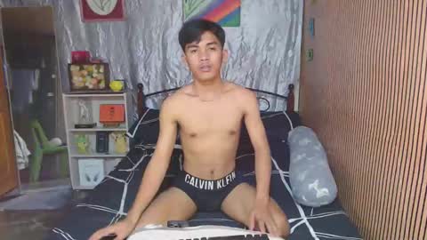 ur_shan21 online show from October 26, 9:54 am