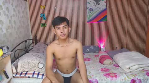 Snapshot of ur_shan21 chatting on October 19, 6:23 pm ur_shan21 online show from October 19, 6:23 pm