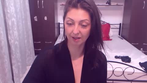 urafrodita online show from March 27, 8:37 am