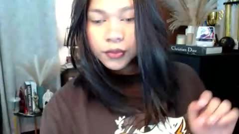 urasian_bella23 online show from November 9, 8:55 pm