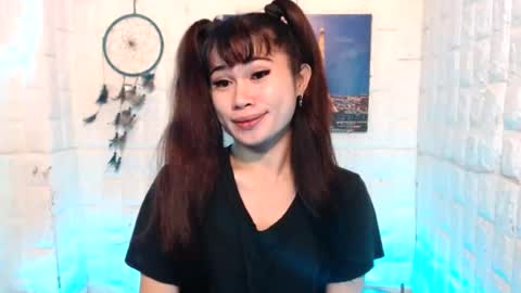 Shirley online show from July 22, 6:21 pm