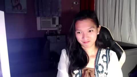 NEWRA  ALLISON online show from October 9, 7:30 pm