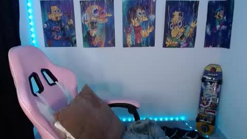 Danielle  online show from September 28, 5:16 am