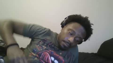 Snapshot of urbandick5 chatting on March 11, 11:47 pm urbandick5 online show from March 11, 11:47 pm