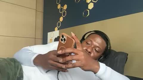 urbandick5 online show from February 25, 4:54 pm