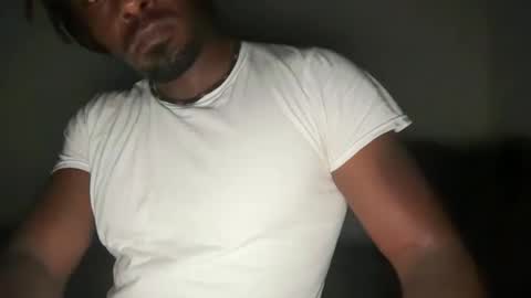 Snapshot of urbandick5 chatting on October 19, 8:41 am urbandick5 online show from October 19, 8:41 am