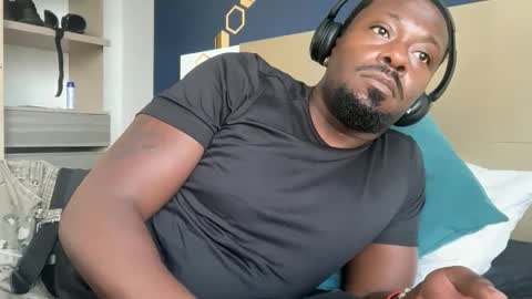 urbandick5 online show from April 1, 1:41 pm