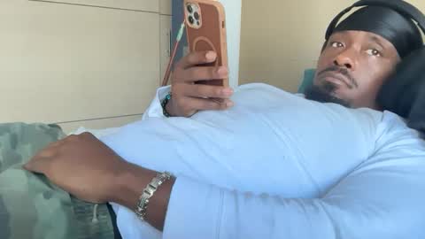 urbandick5 online show from March 30, 11:43 am