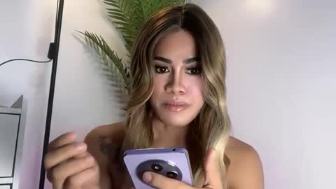 Haley Mhate online show from June 11, 3:04 am