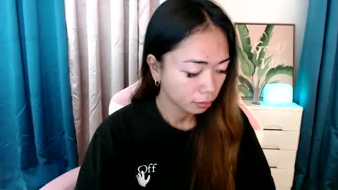 ayumi reacher online show from February 11, 8:42 pm