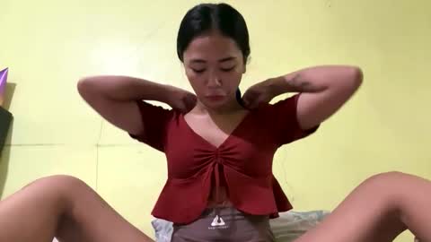 ayumi reacher online show from April 19, 4:02 am