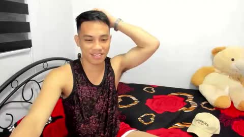 urfucker_vinz online show from March 26, 1:49 pm