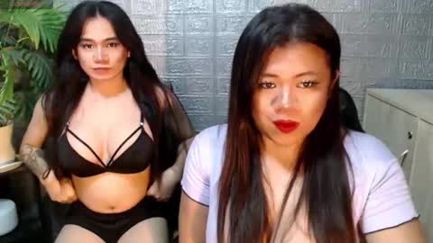 Snapshot of urhot_sanggre chatting on October 3, 8:55 am urhot_sanggre online show from October 3, 8:55 am