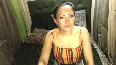 misskimmy online show from July 28, 7:39 pm