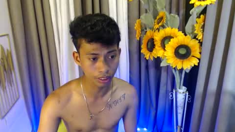 richard online show from April 4, 6:09 am