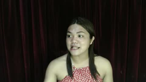 urhottie_bella online show from May 10, 9:37 am