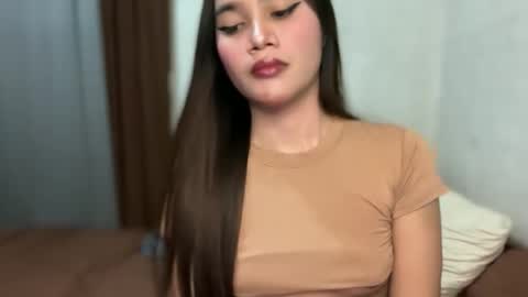 urhottylicious_cum online show from March 14, 10:19 am