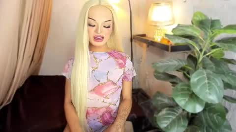 Snapshot of urladyprincessmassivecock chatting on September 30, 3:55 pm jhaii online show from September 30, 3:55 pm