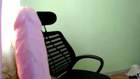 Snapshot of urlatino_rey chatting on October 7, 4:19 am urlatino_rey online show from October 7, 4:19 am