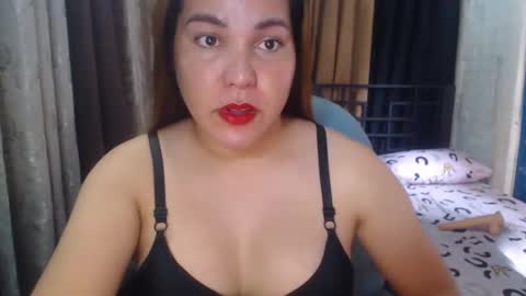 Snapshot of urlovercockxxx chatting on December 9, 4:56 am janah online show from December 9, 4:56 am