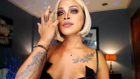 Snapshot of urmajestytyra chatting on October 5, 4:21 am UrMajestyTyra online show from October 5, 4:21 am