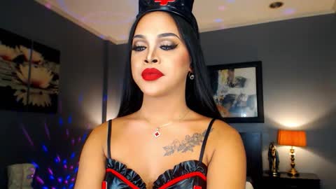 Snapshot of urmajestytyra chatting on September 21, 1:53 am UrMajestyTyra online show from September 21, 1:53 am
