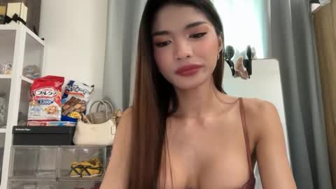 urnaughtyasianprincessjam online show from June 12, 5:39 am