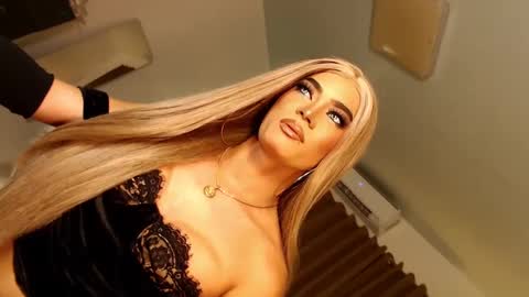 cecilia online show from February 25, 1:10 pm