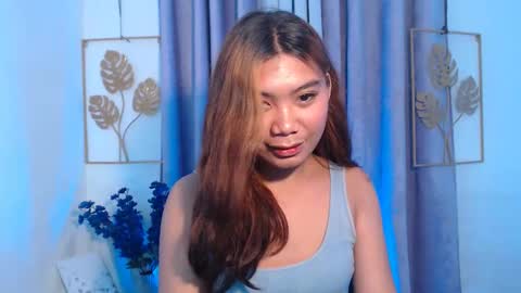 urpinay_sandra69 online show from February 19, 6:29 pm