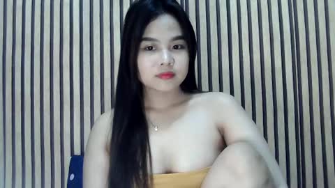 urpinaycutie online show from March 9, 9:57 am